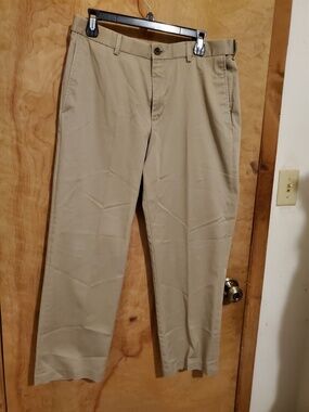 #704 Mens pants by haggard